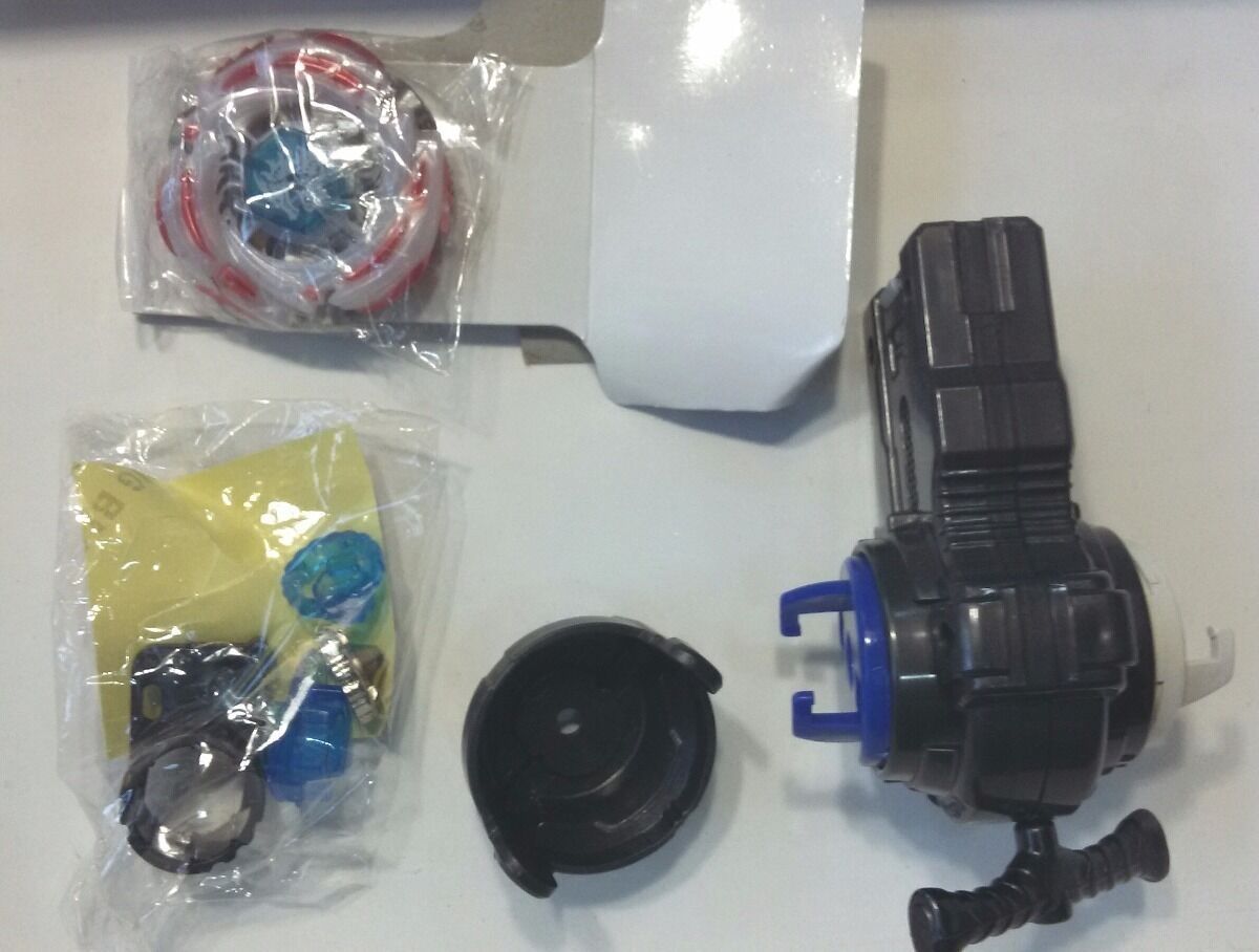 TOUPIE BEYBLADE METEO L-DRAGO METAL MASTERS AVEC LANCEUR STRING DROITE/GAUCHE - goshopbey